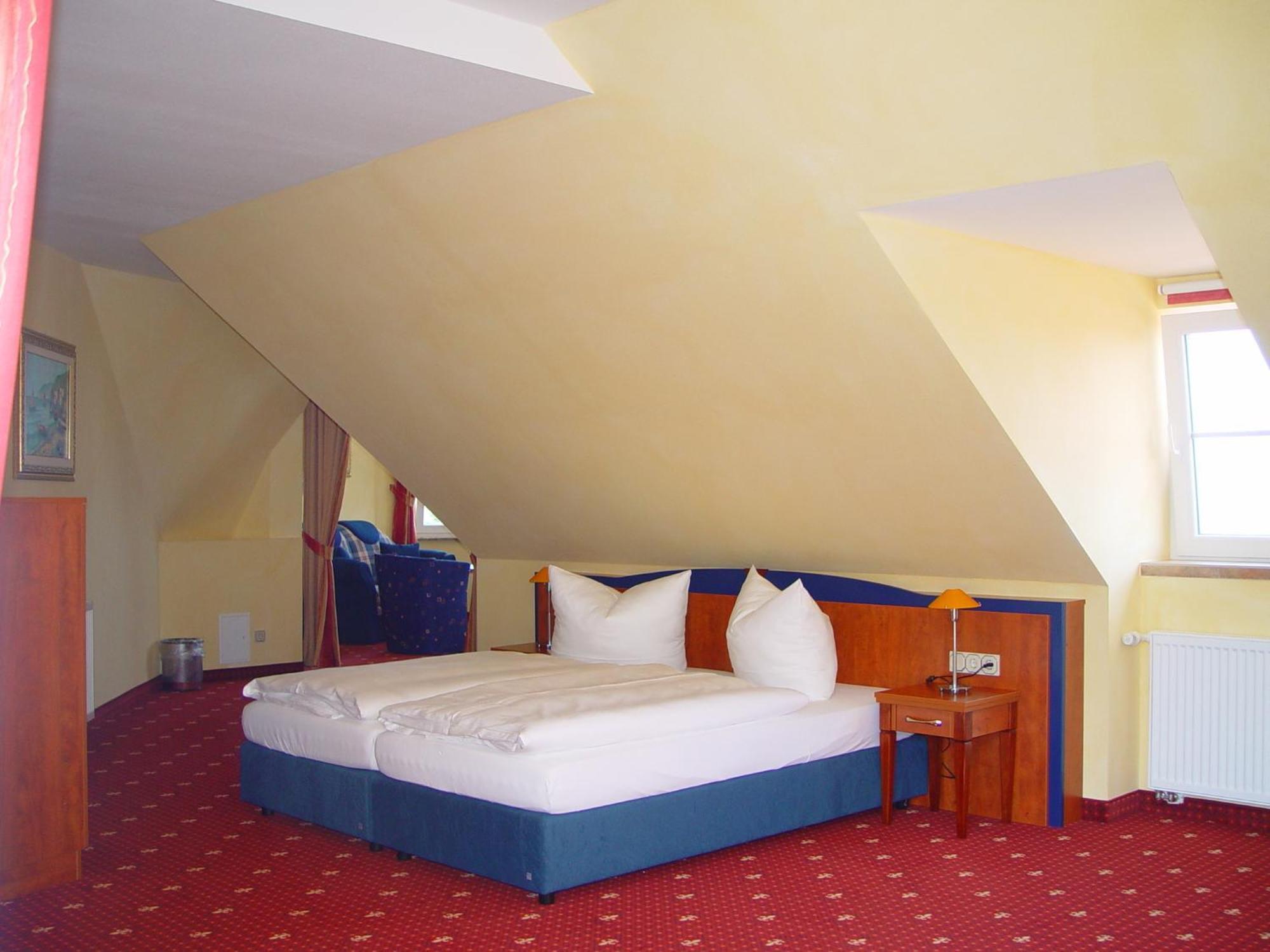 Ostseeblick Hotel *